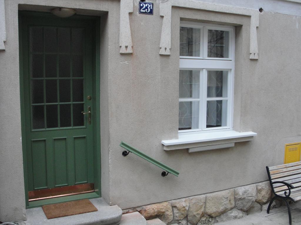 Studio Apartment - Green Door Zagabria Esterno foto