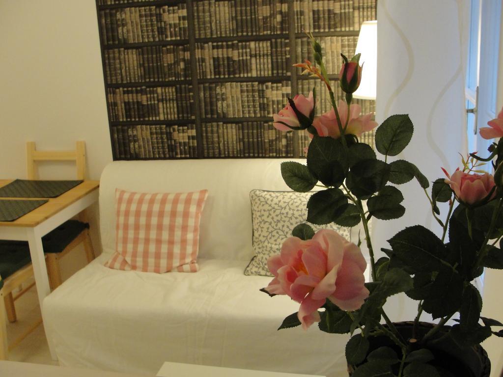 Studio Apartment - Green Door Zagabria Esterno foto